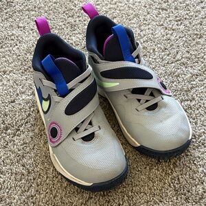 Nike Velcro Sneakers